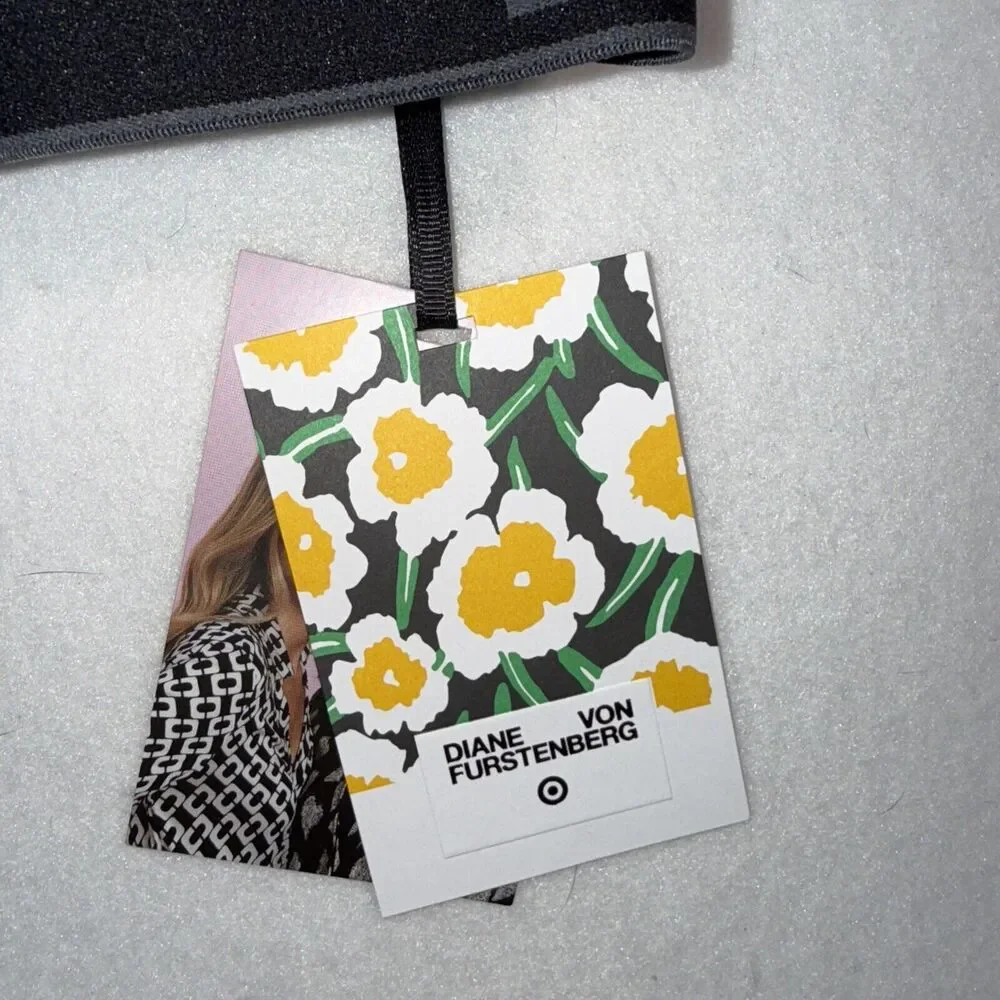 Diane Von Furstenberg For Target Racerback Disco Zebra Sports Bra XXS NWT - Picture 5 of 7